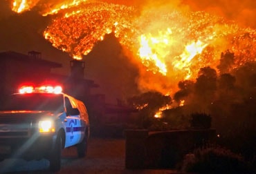 آتش سوزی مهیب در ایالت کالیفرنیا